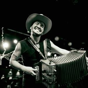 Meet your Posher, Álvaro